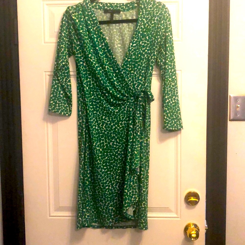 BCBGMaxAzria WRAP DRESS